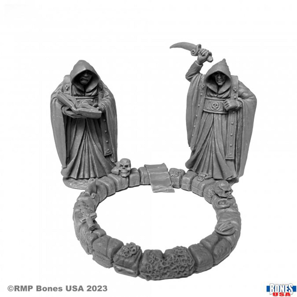Reaper 30107: Townsfolk: Cultists - Bones USA
