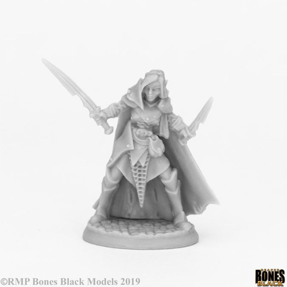 Reaper 44070: Dark Elf Female Warrior - Bones Black
