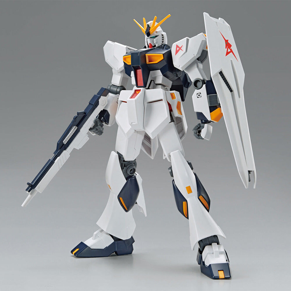 Bandai Gunpla EG 1/144 ν Gundam